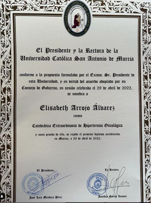 Elisabeth Arrojo 1ª Cátedra en Hipertermia Oncológica diploma